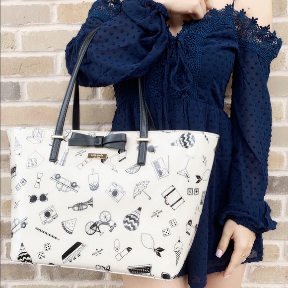 ‼️SALE‼️ 👜💕Kate Spade Tote - Picture 6 of 7